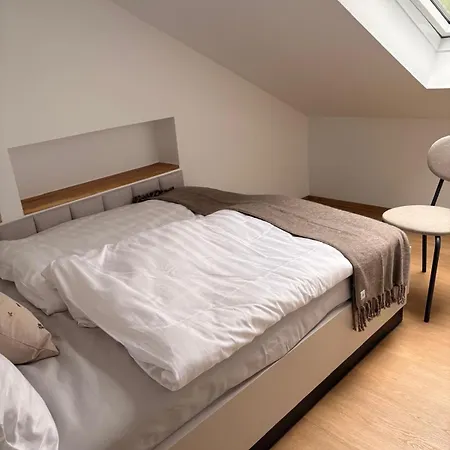 Premium Apartment *