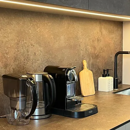 Premium Apartment *